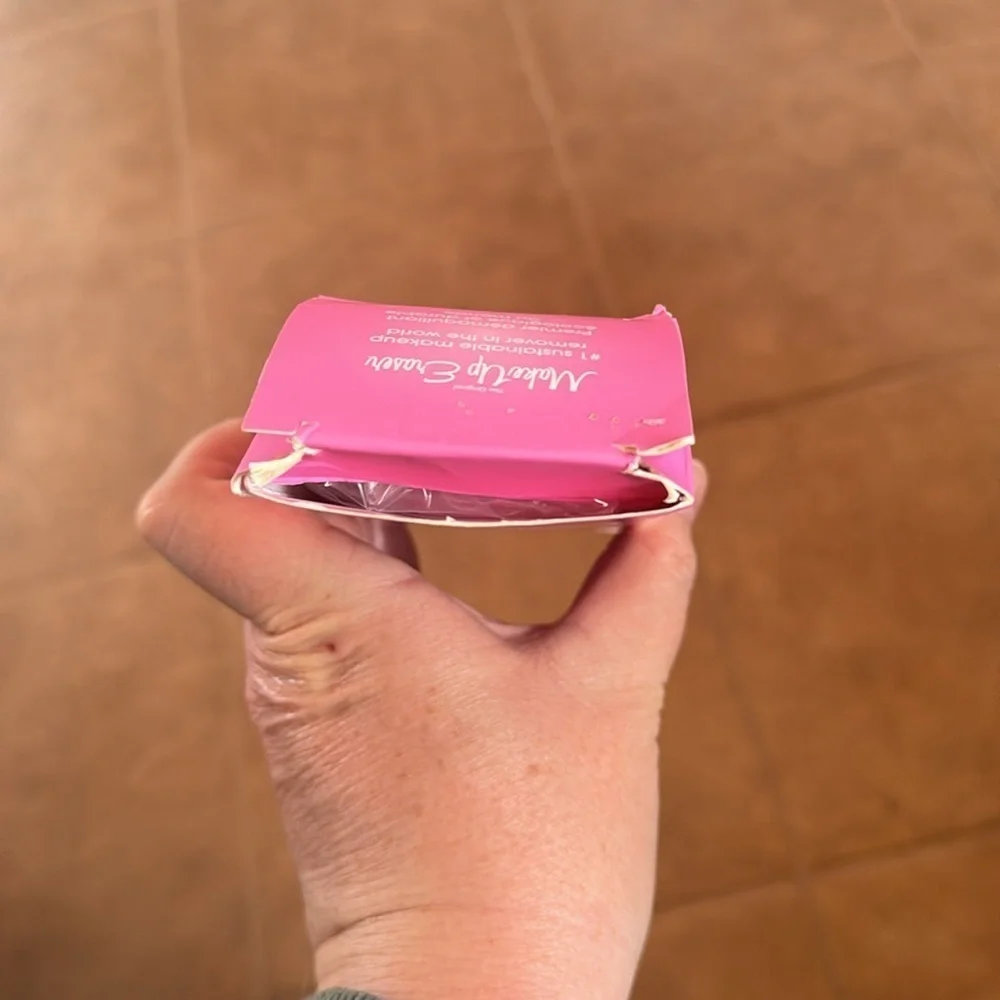 NIP The Original Makeup Eraser, Erase All Makeup With Just Water, Original Pink